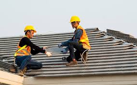 Best Storm Damage Roof Repair  in Lynnwood, WA